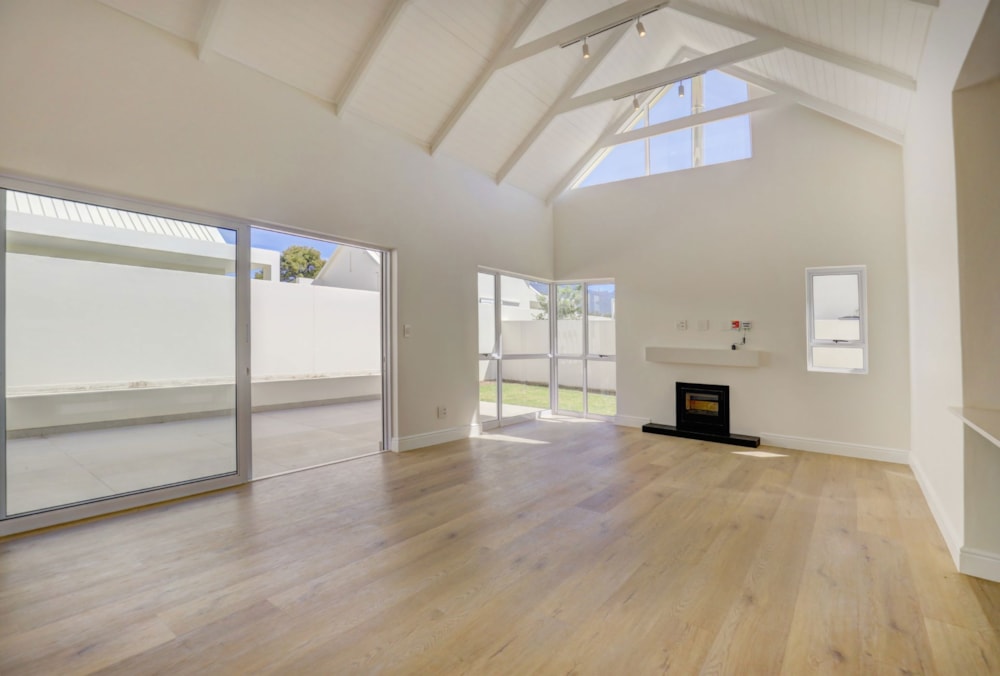 House for sale in Springfield Estate - GEO1719043 House for sale in Springfield Estate - GEO1719043