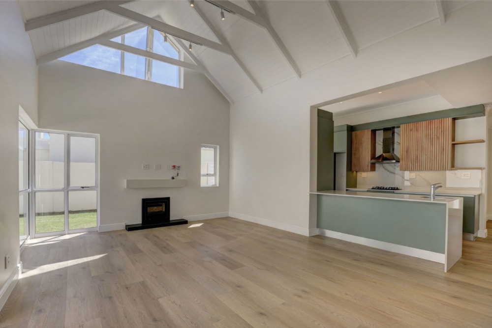 House for sale in Springfield Estate - GEO1719043 House for sale in Springfield Estate - GEO1719043