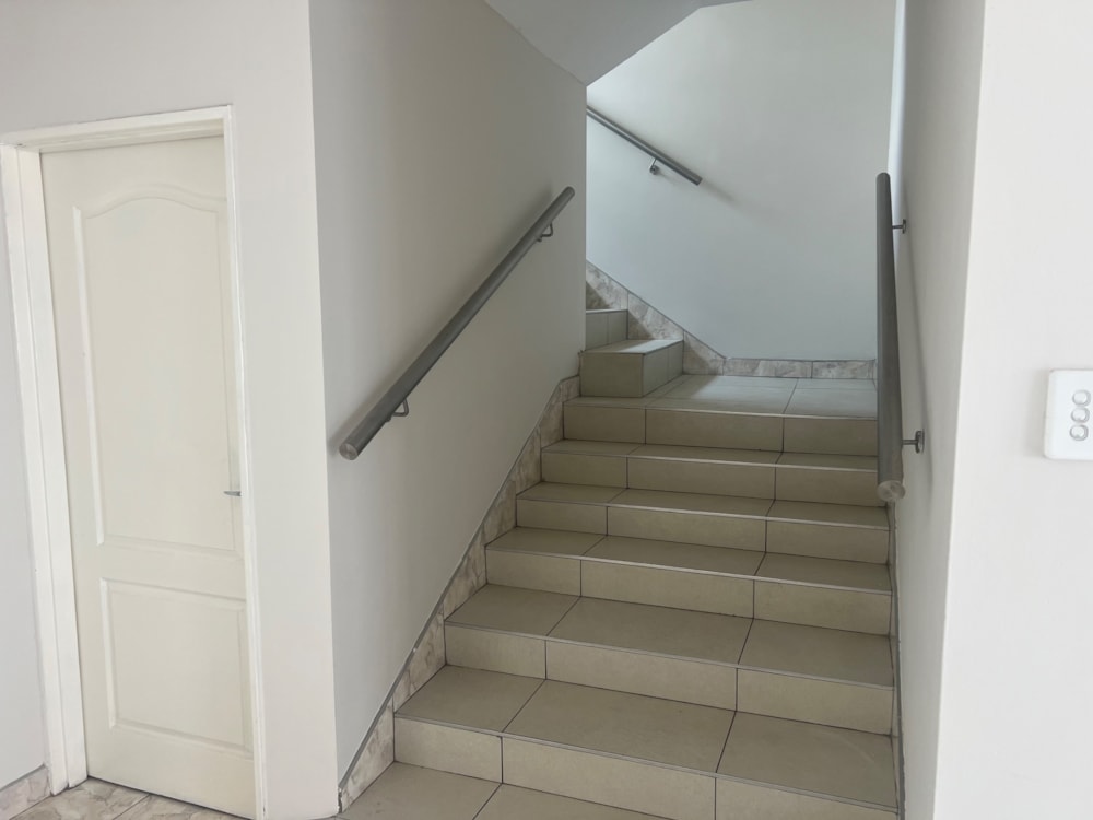 Townhouse to rent in Extension 10, Botswana - 3BO1718904