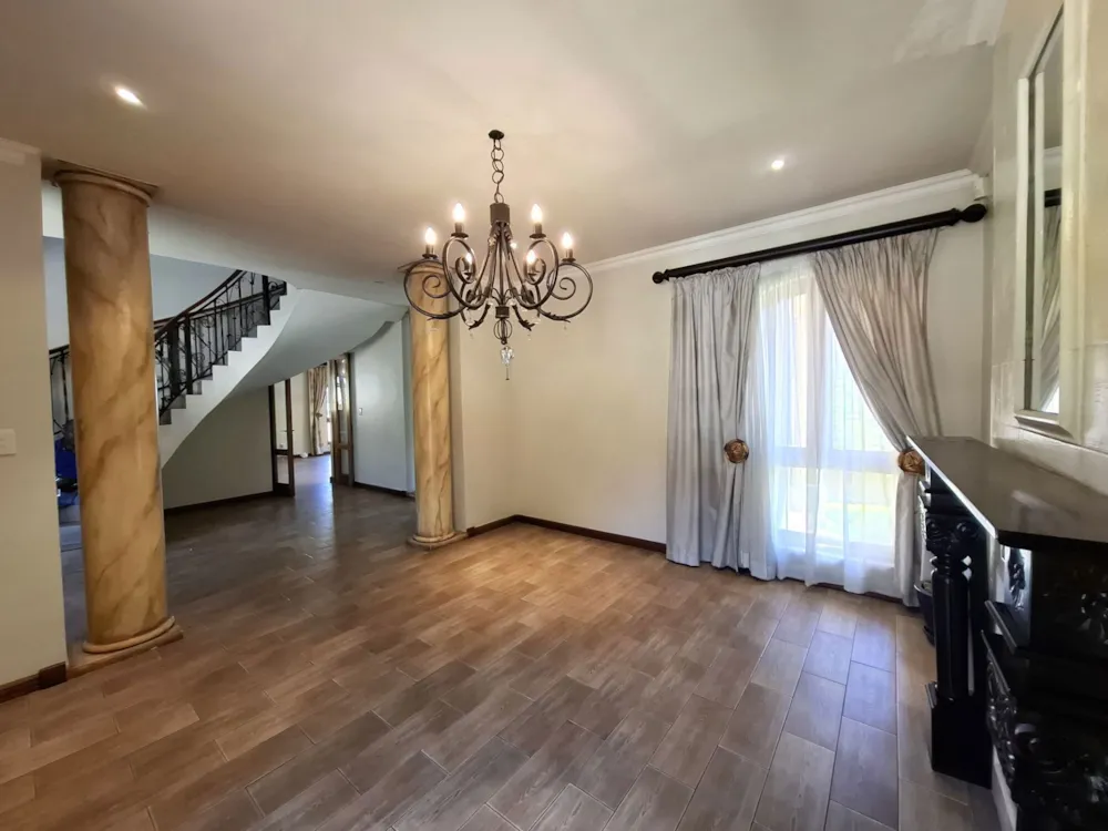 Cluster let in Bedfordview - BWL1718837 Cluster let in Bedfordview - BWL1718837
