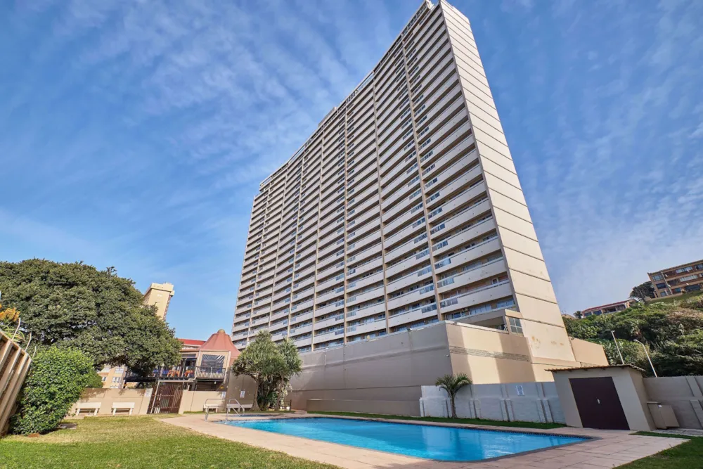 Apartment for sale in Amanzimtoti - 1WB1718881 Apartment for sale in Amanzimtoti - 1WB1718881