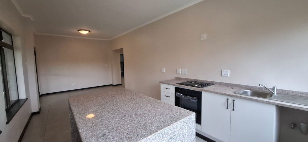 Garden cottage to rent in Bothas Hill - 1KF1718921 Garden cottage to rent in Bothas Hill - 1KF1718921