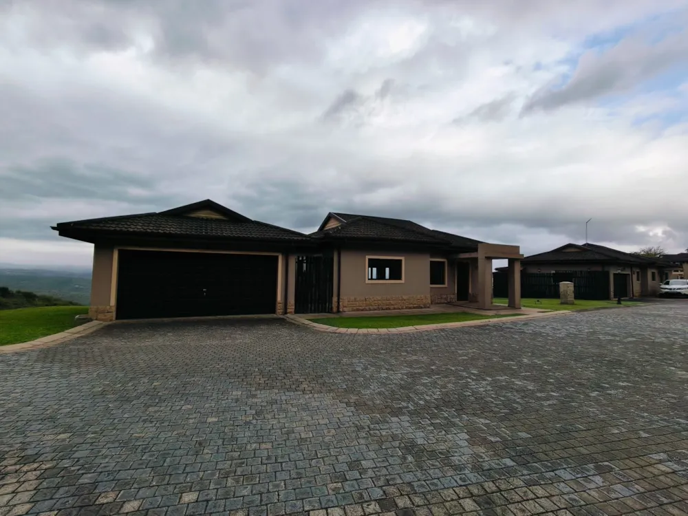 House sold in Camperdown - 1PM1718956