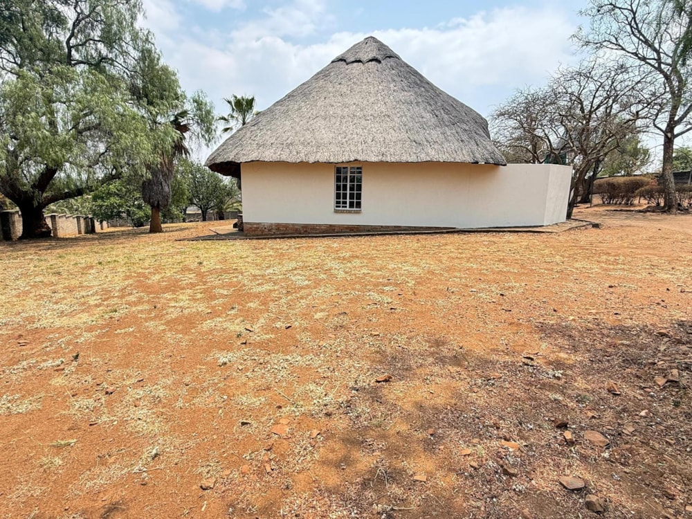 House for sale in Fortunes Gate, Zimbabwe - 3ZB1719003