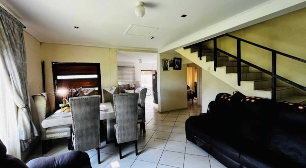 Townhouse to rent in Empangeni - 1RY1719049 Townhouse to rent in Empangeni - 1RY1719049