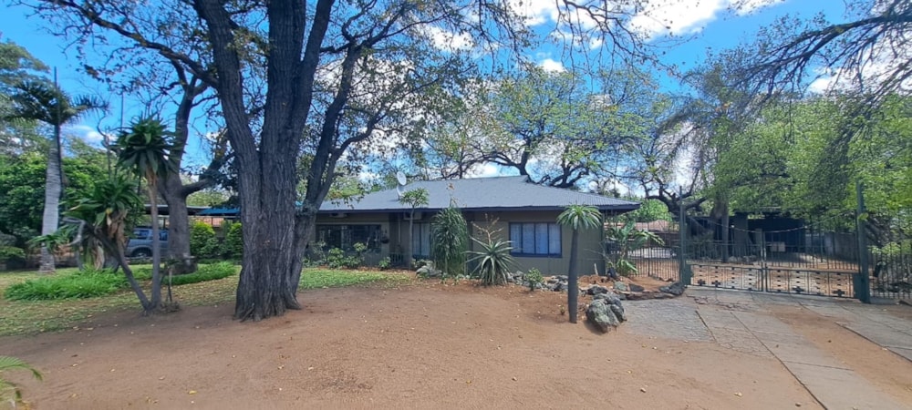 House for sale in Phalaborwa - 1PW1719182