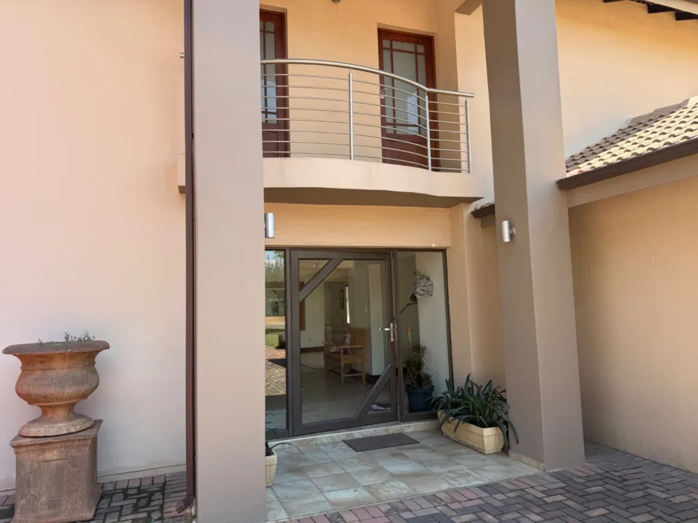 Golf estate house sold in Bankenveld  - 1WD1719183