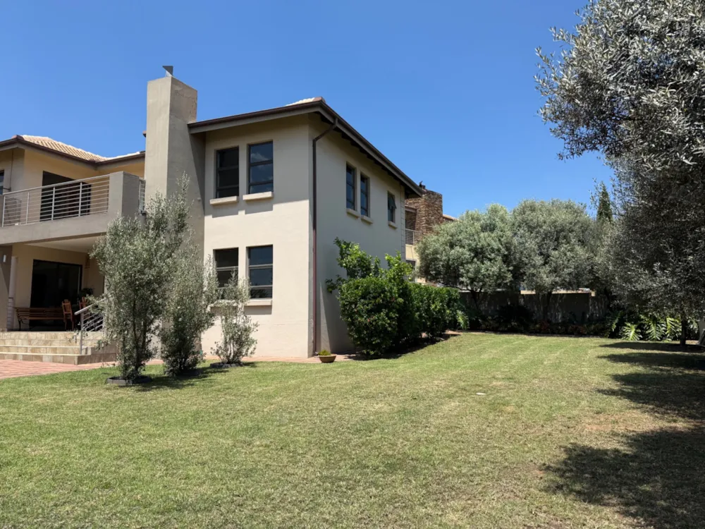 Golf estate house sold in Bankenveld  - 1WD1719183