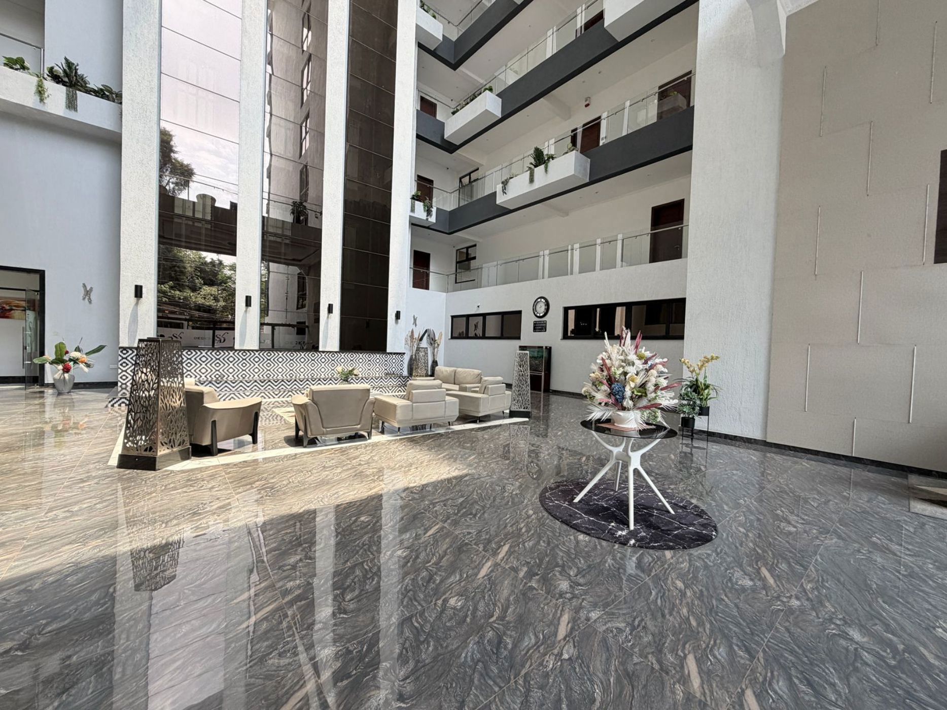 Apartment to rent in Spring Valley, Kenya - 3KE1719172