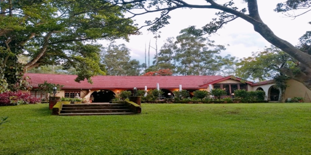 Country hotel for sale in Sabie Rural - 1LY1719214