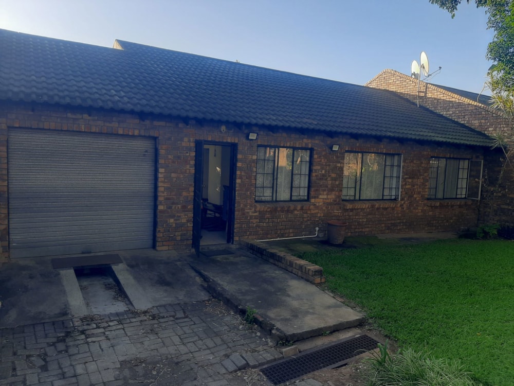 House for sale in West Acres - 1NS1719706