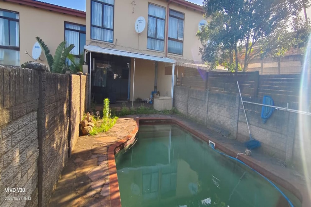 Townhouse to rent in Woodhaven - 1WB1719192 Townhouse to rent in Woodhaven - 1WB1719192