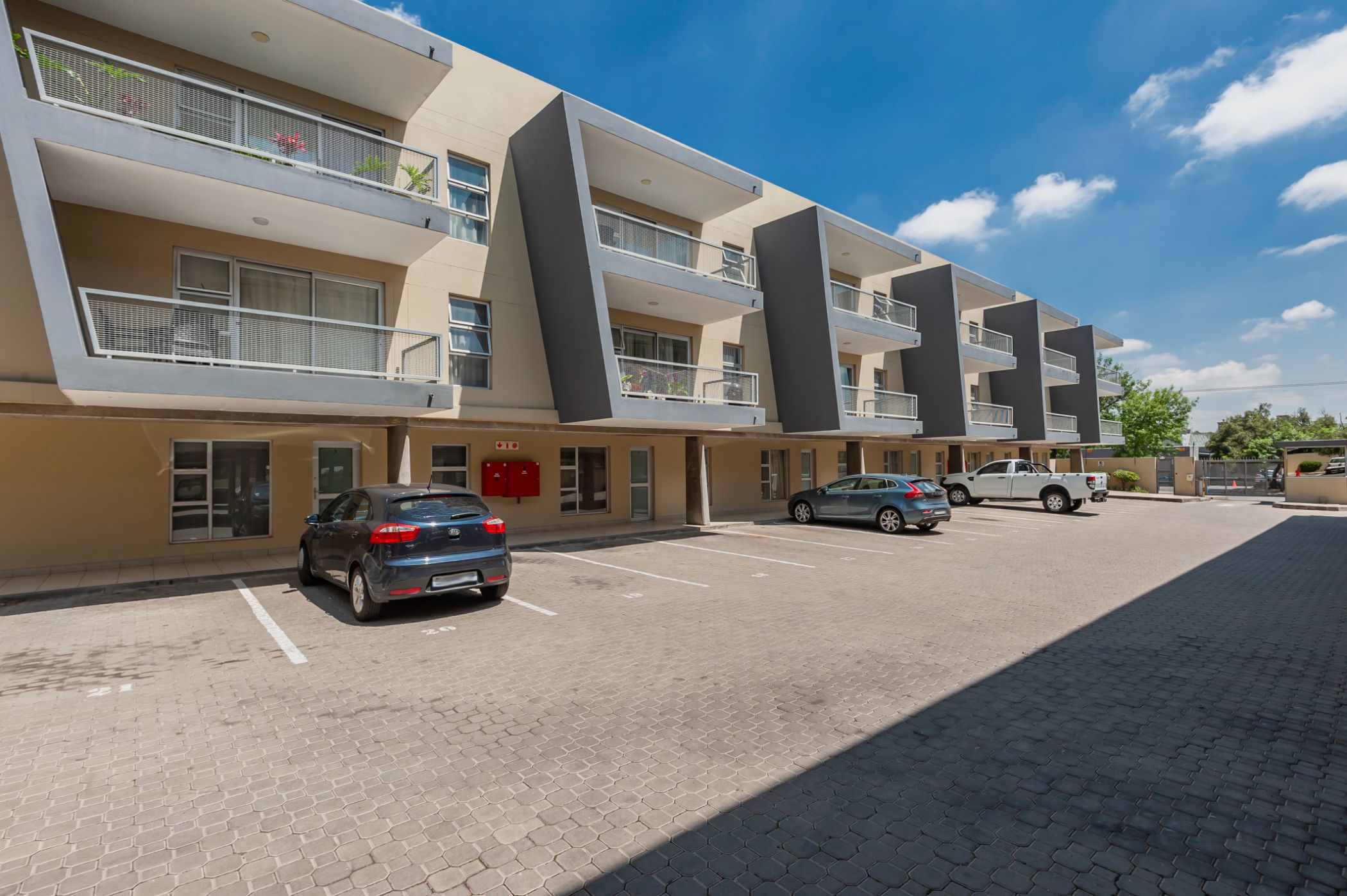 Apartment for sale in Lambton - BED1746182