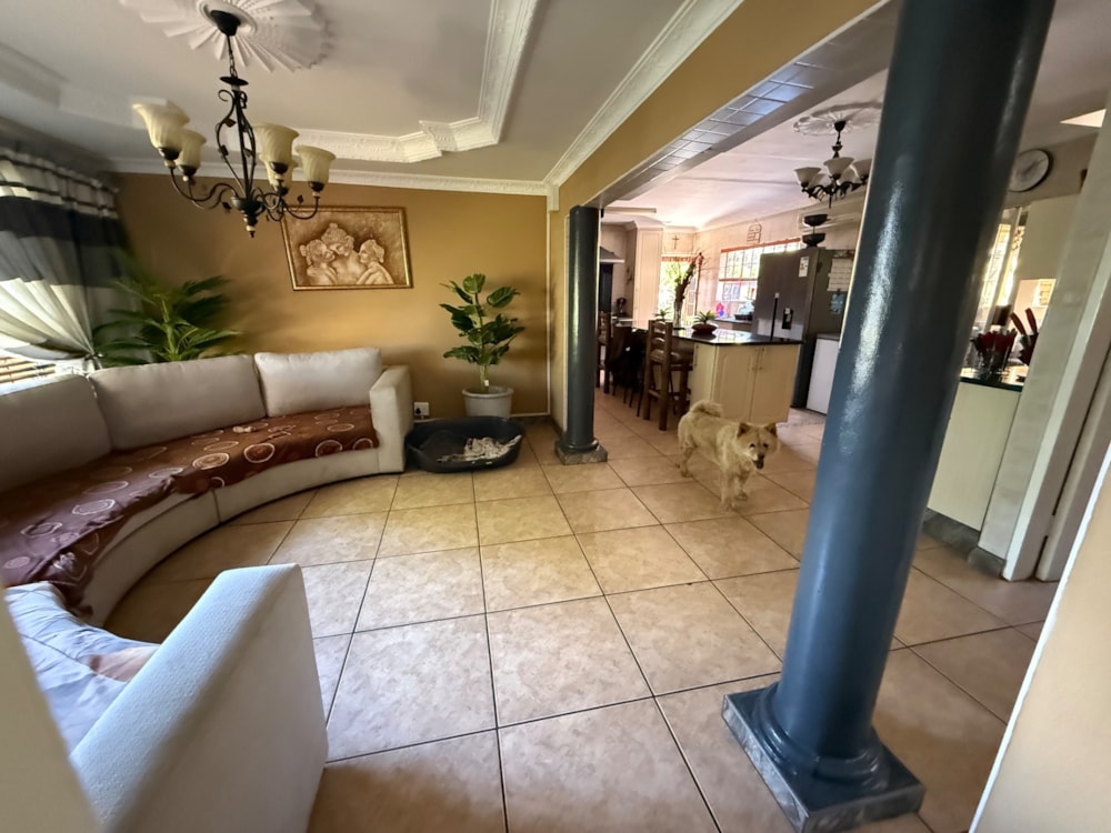 Double-storey house for sale in Die Heuwel - 1WD1719211