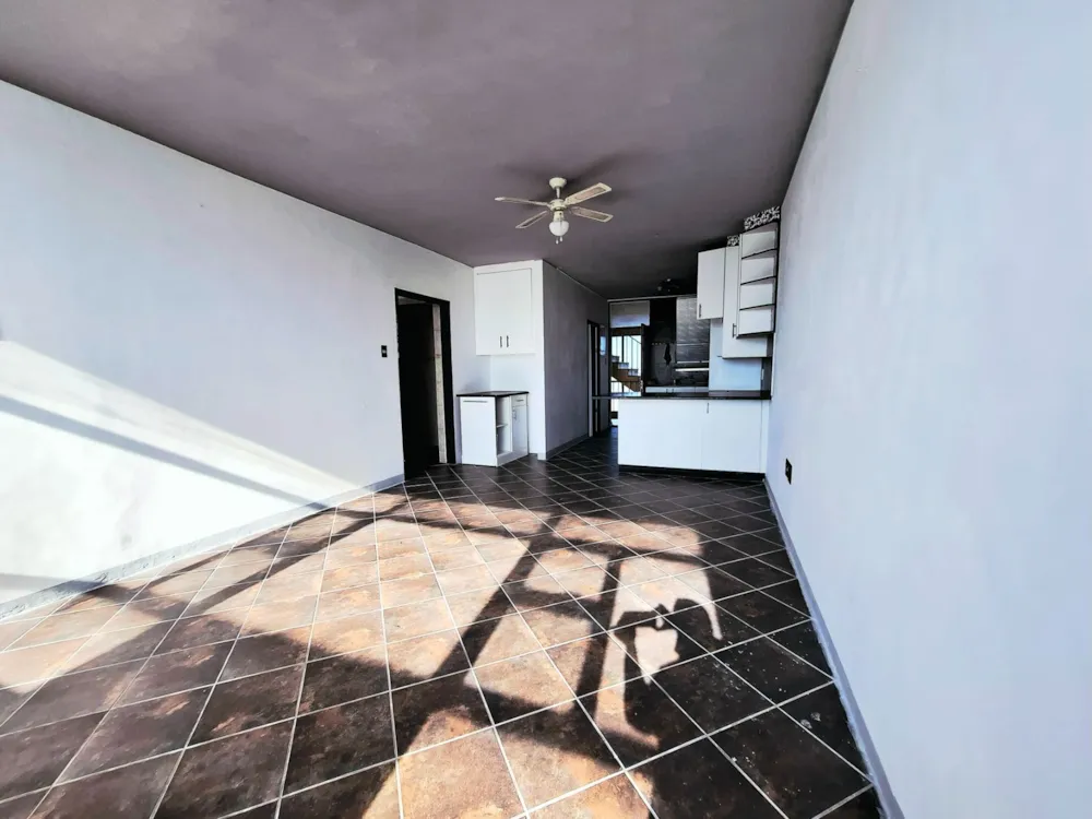 Apartment sold in Townsend Estate - 1AH1719542 Apartment sold in Townsend Estate - 1AH1719542