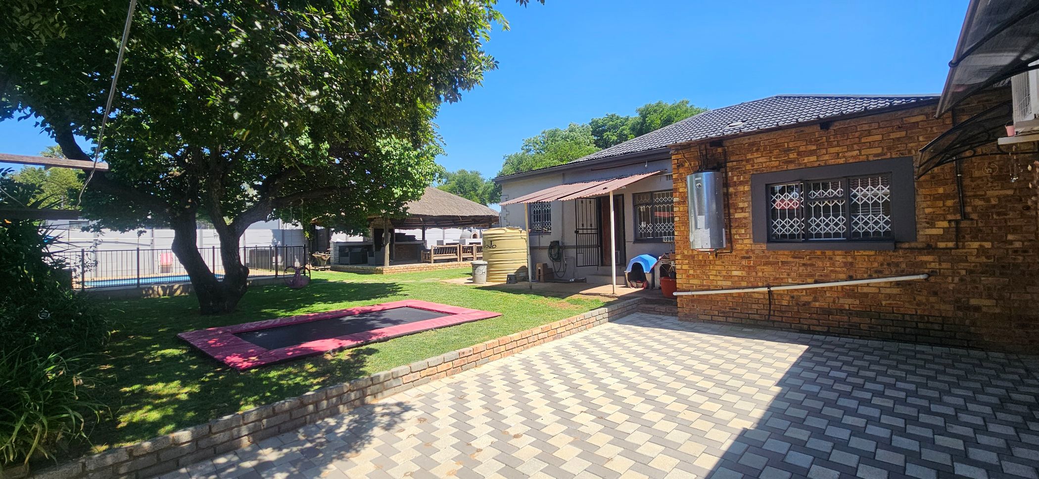 House for sale in Brakpan Central - 1BJ1719255