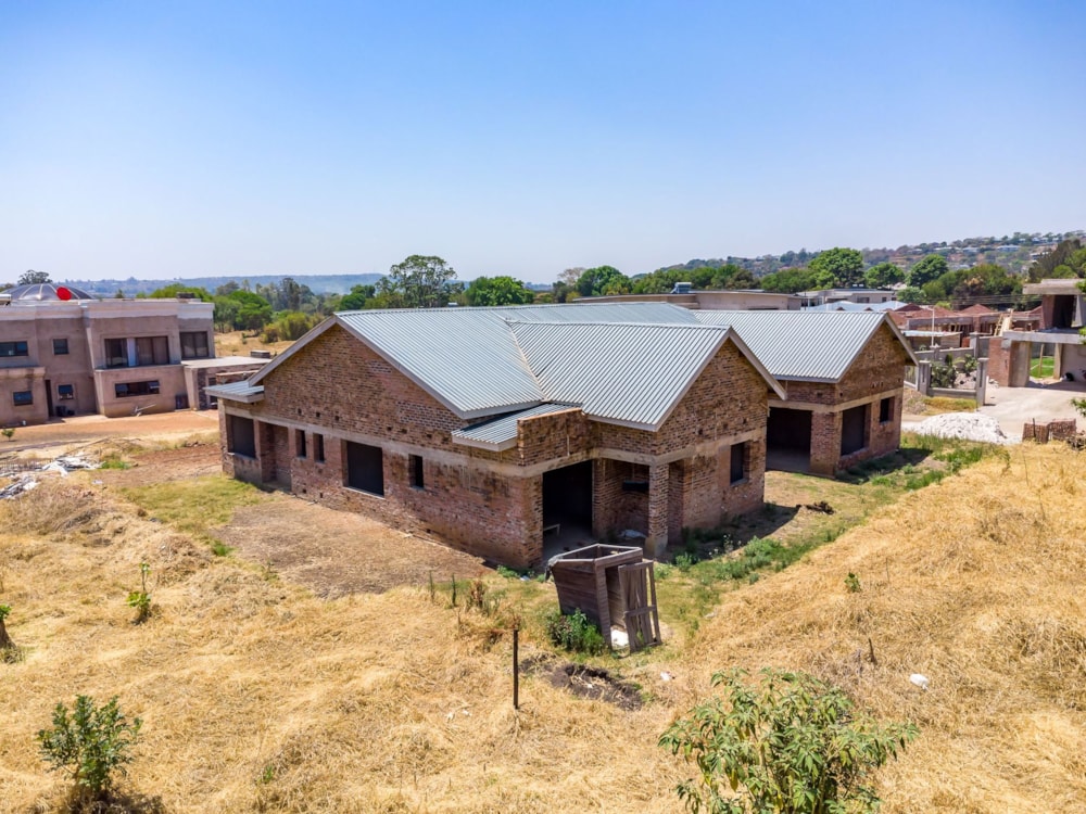 House for sale in Quinnington, Zimbabwe - 3ZB1719309 House for sale in Quinnington, Zimbabwe - 3ZB1719309