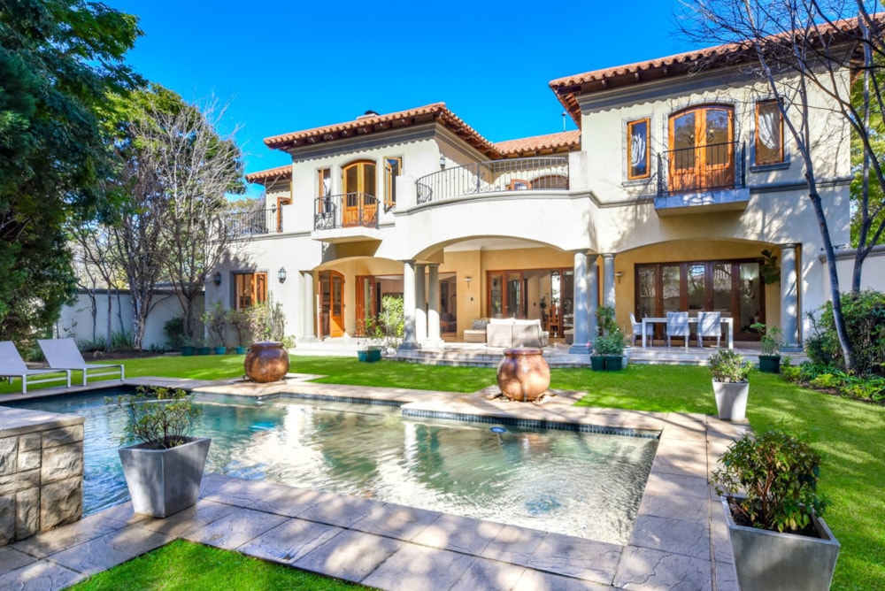 Double-storey cluster to rent in Bryanston - JBL1719374 Double-storey cluster to rent in Bryanston - JBL1719374