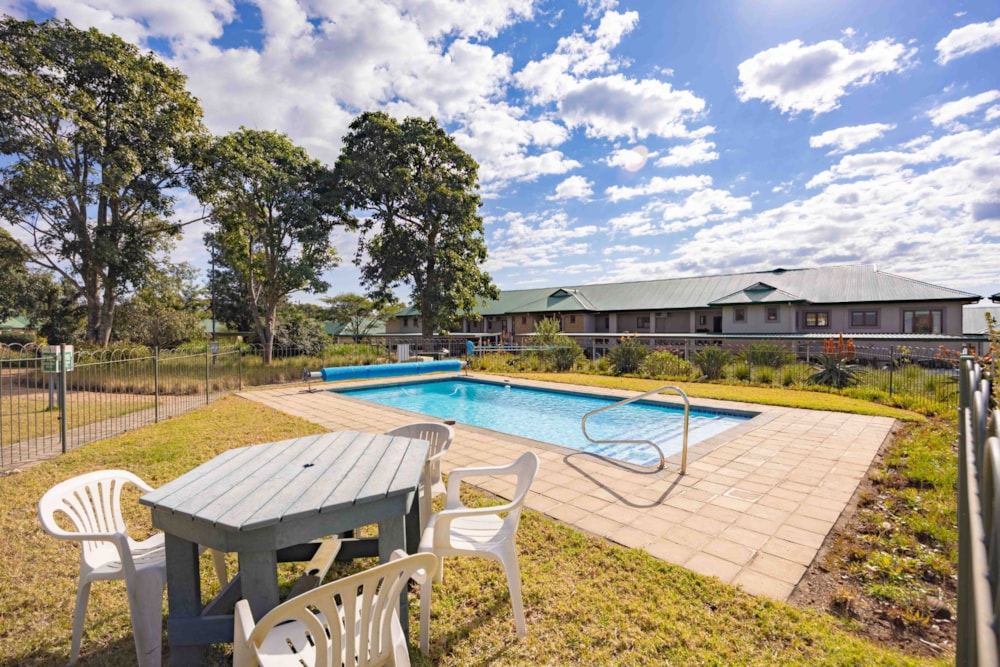 Apartment for sale in Waterfall, Upper Highway - 1KF1719337