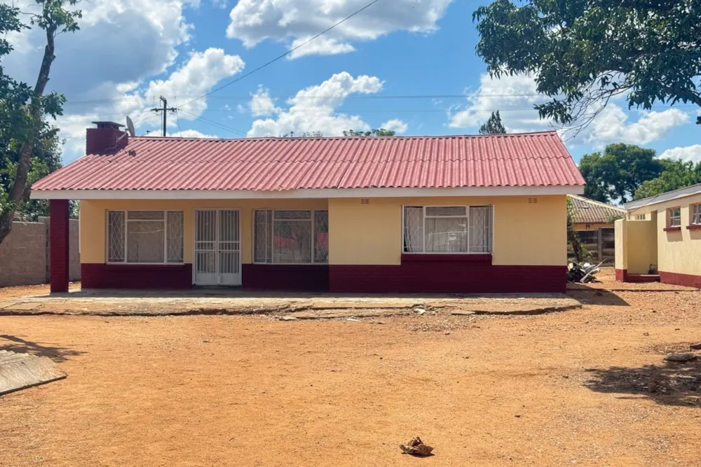 House for sale in Queens Park West, Zimbabwe - 3ZB1719351 House for sale in Queens Park West, Zimbabwe - 3ZB1719351