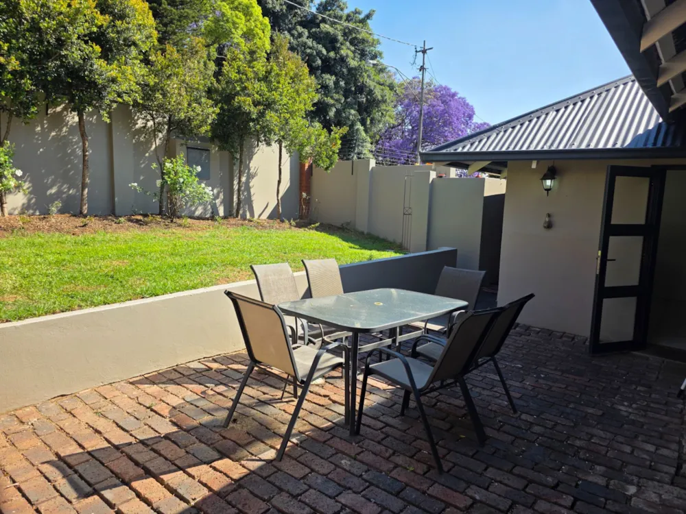 Cottage let in Craighall Park - JBL1719357 Cottage let in Craighall Park - JBL1719357