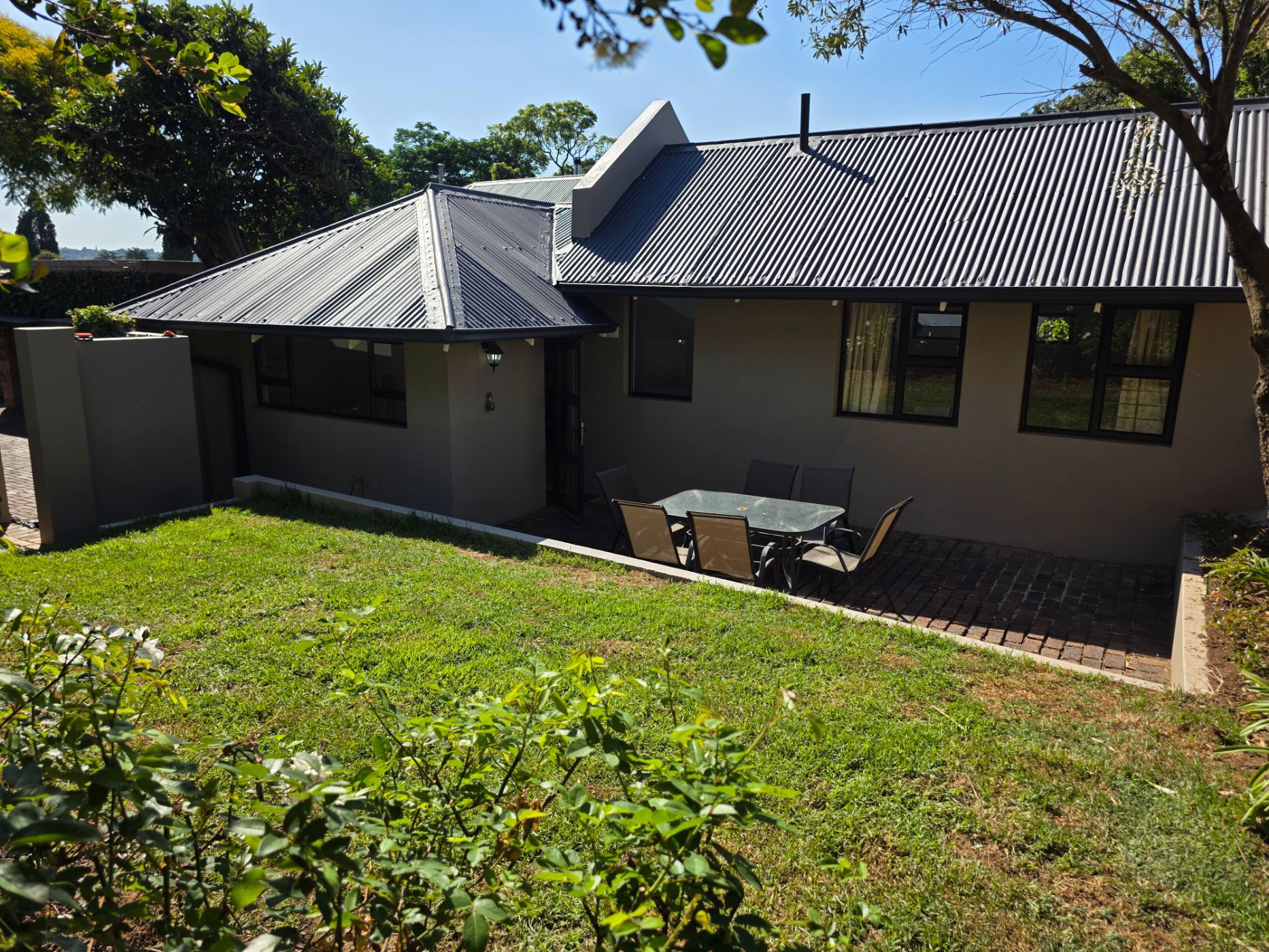 Cottage to rent in Craighall Park - JBL1719357