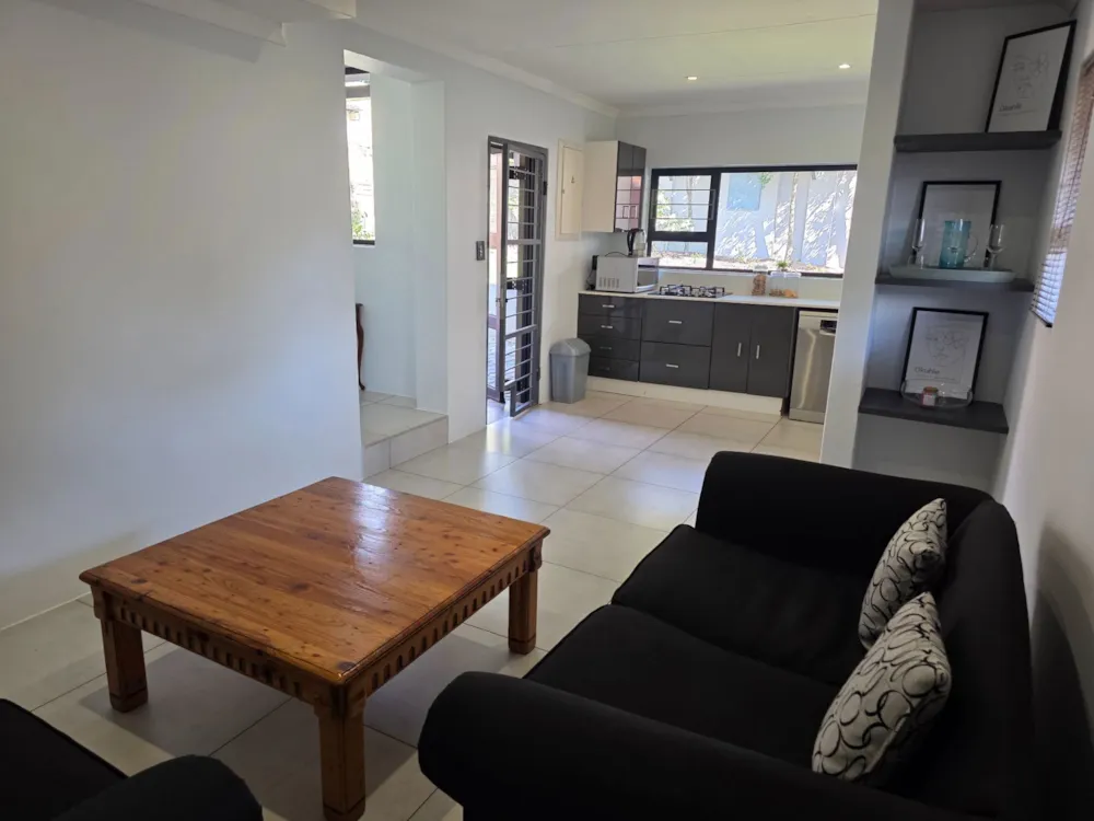 Cottage let in Craighall Park - JBL1719357 Cottage let in Craighall Park - JBL1719357