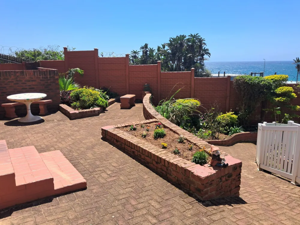 Apartment for sale in Scottburgh South - 1si1719378 Apartment for sale in Scottburgh South - 1si1719378