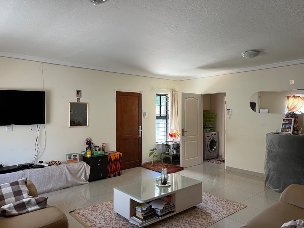 House for sale in Gaborone North, Botswana - 3BO1719495 House for sale in Gaborone North, Botswana - 3BO1719495