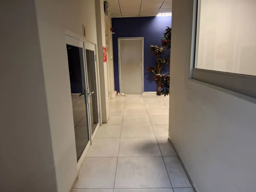 Commercial office let in Gaborone CBD, Botswana - 3BO1719498