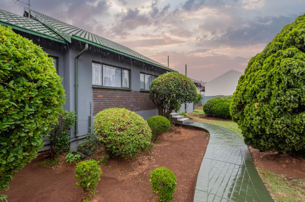 House for sale in Verwoerdpark, Alberton - 1GV1719572 House for sale in Verwoerdpark, Alberton - 1GV1719572