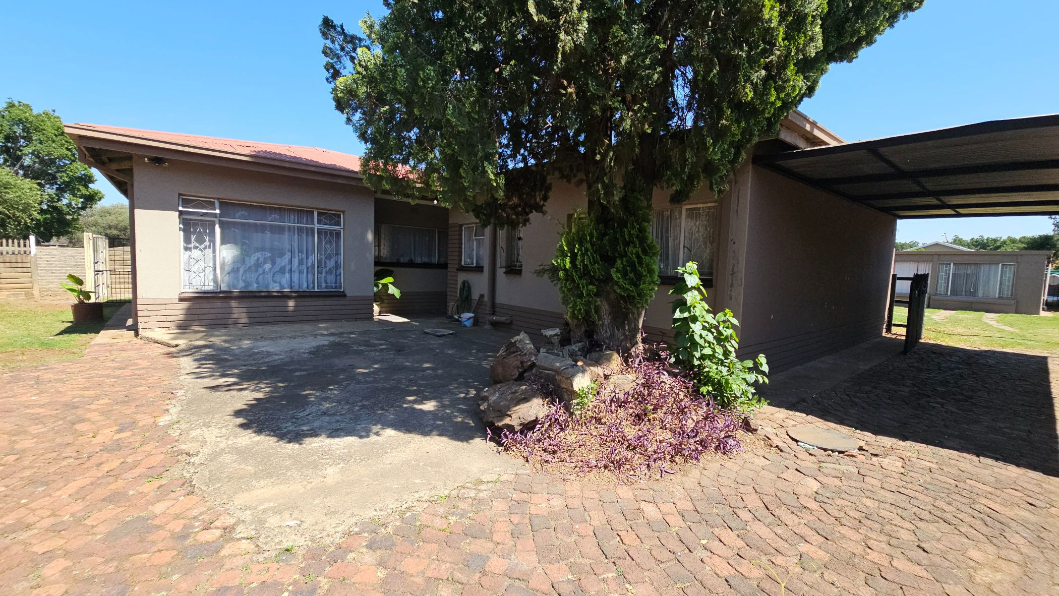 House for sale in Three Rivers North - 1VT1719543