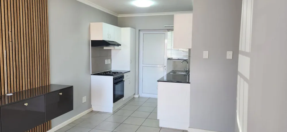 Townhouse let in Fairview, Port Elizabeth, Gqeberha - 1PLZ1747175 Townhouse let in Fairview, Port Elizabeth, Gqeberha - 1PLZ1747175