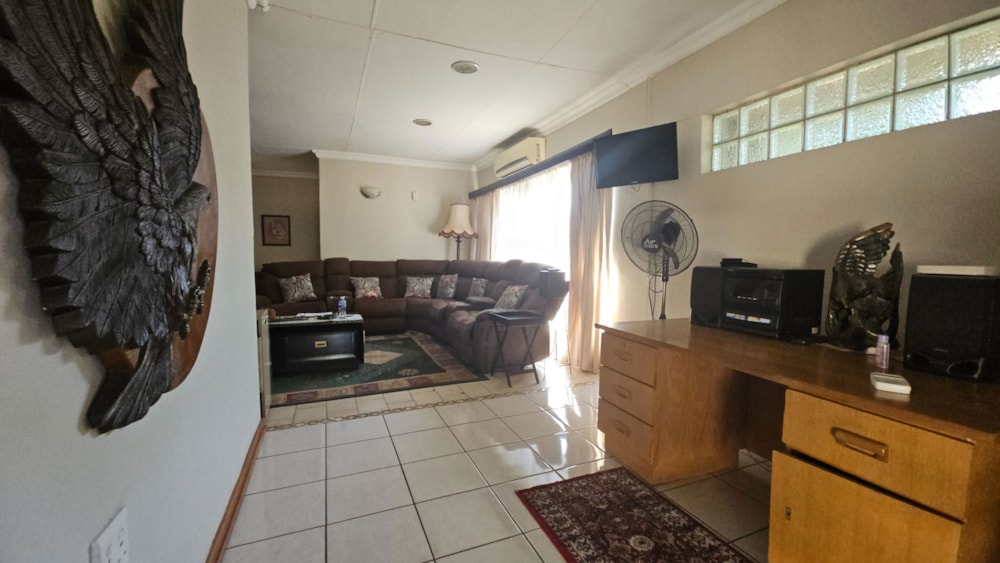 House for sale in Risiville - 1VT1735058