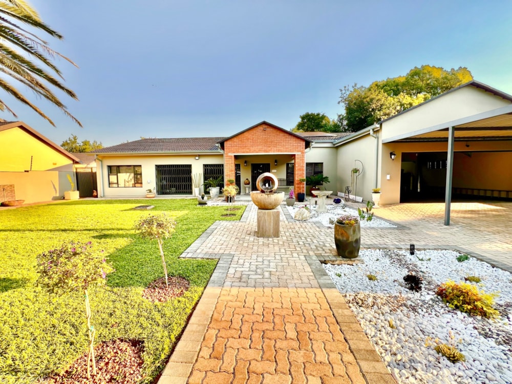 House for sale in Erasmus - PRN1719578 House for sale in Erasmus - PRN1719578