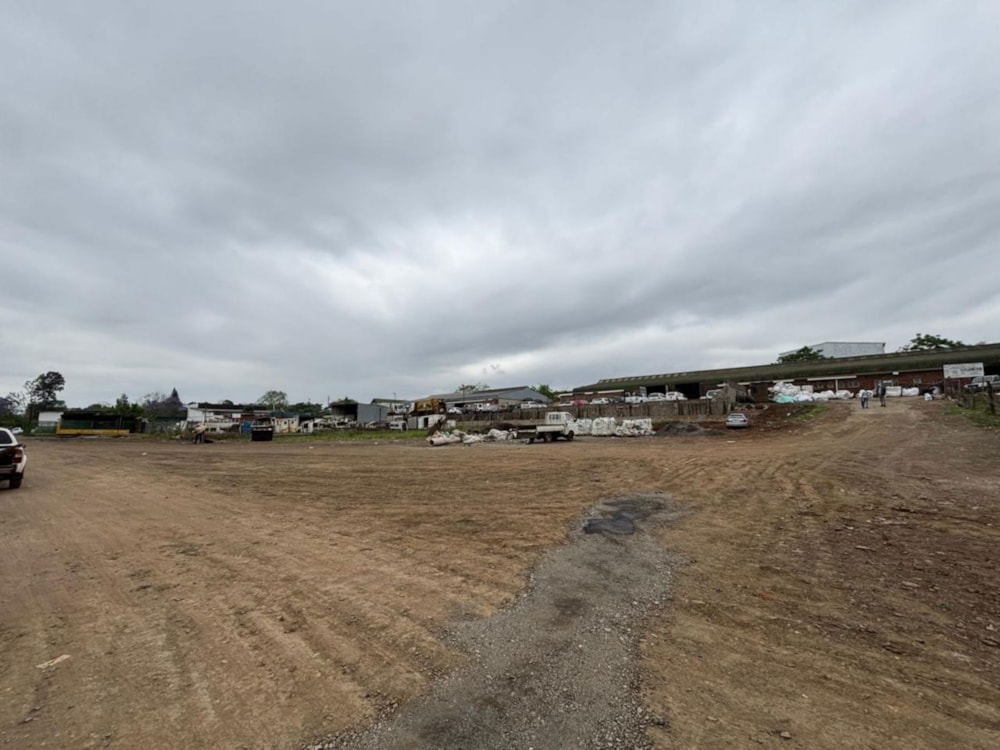 Commercial Building for sale in Mkondeni - 1PM1719910