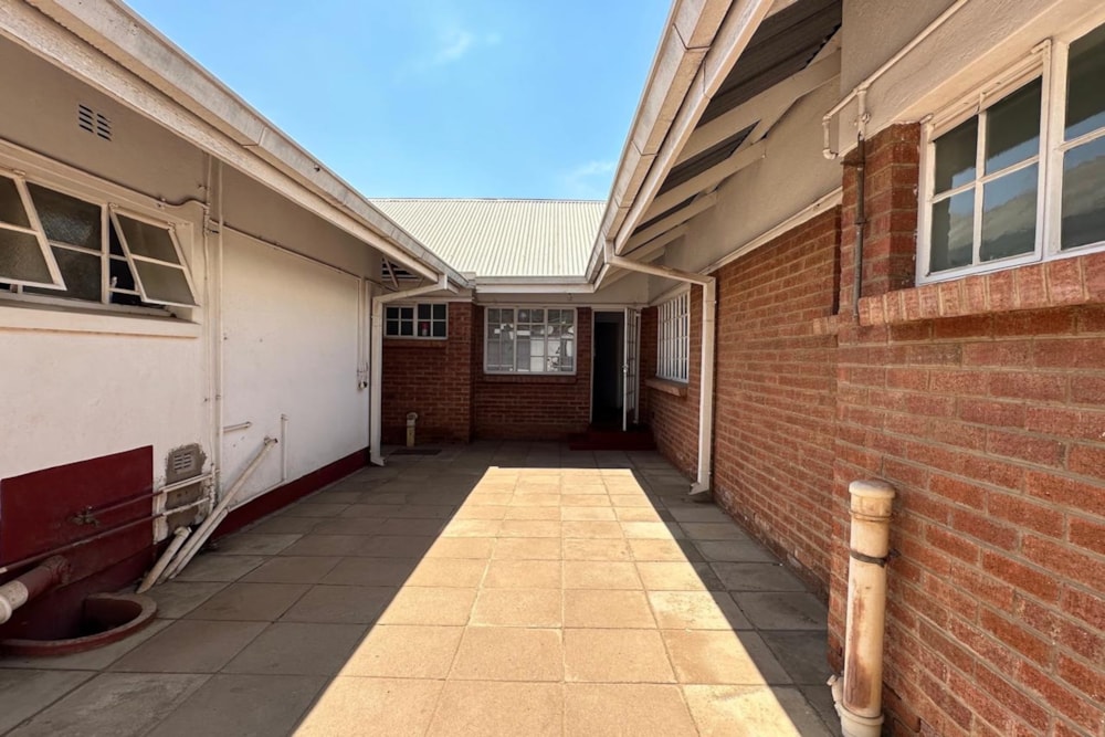 House for sale in Famona, Zimbabwe - 3ZB1719604