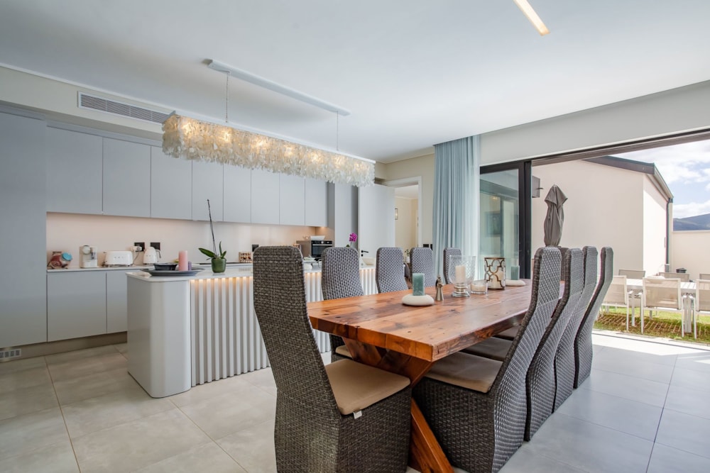 Security estate home for sale in Paarl - VLV1719936 Security estate home for sale in Paarl - VLV1719936