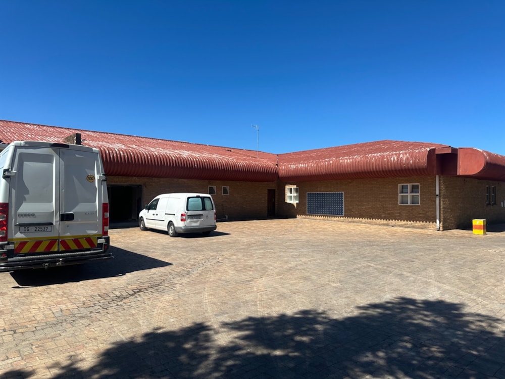 Commercial Building for sale in George Industria - GEO1719837 Commercial Building for sale in George Industria - GEO1719837