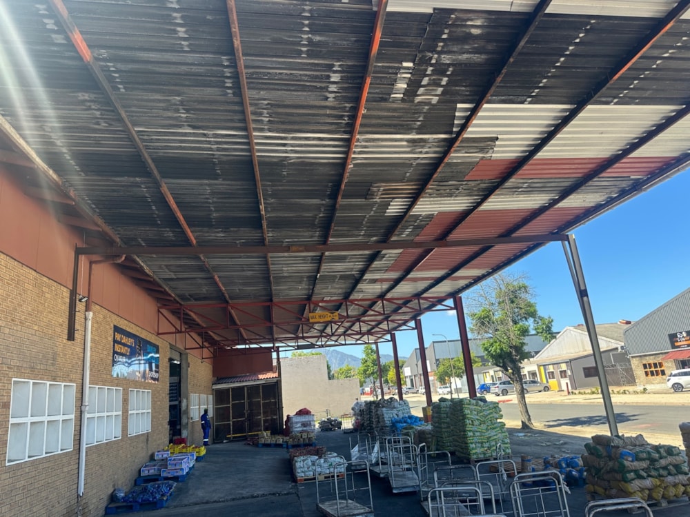 Commercial Building for sale in George Industria - GEO1719837 Commercial Building for sale in George Industria - GEO1719837