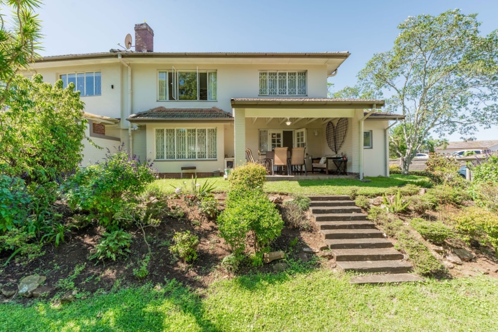 Double-storey apartment for sale in Kloof - 1KF1719699 Double-storey apartment for sale in Kloof - 1KF1719699