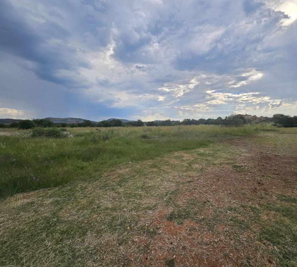Vacant land for sale in La Camargue - 1HR1719707