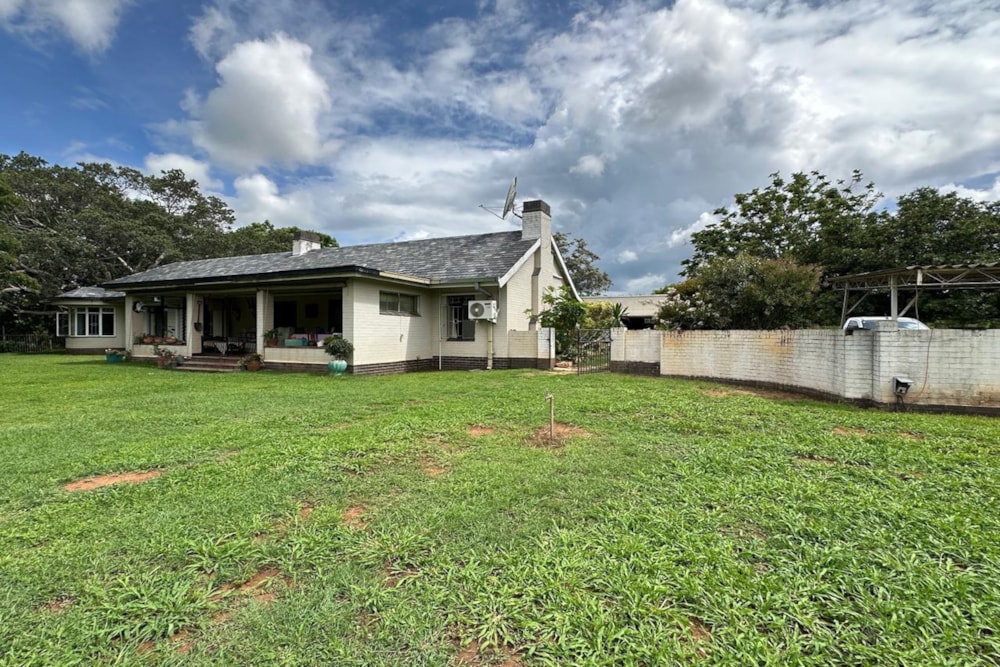 House for sale in Burnside, Bulawayo, Zimbabwe - 3ZB1719727 House for sale in Burnside, Bulawayo, Zimbabwe - 3ZB1719727