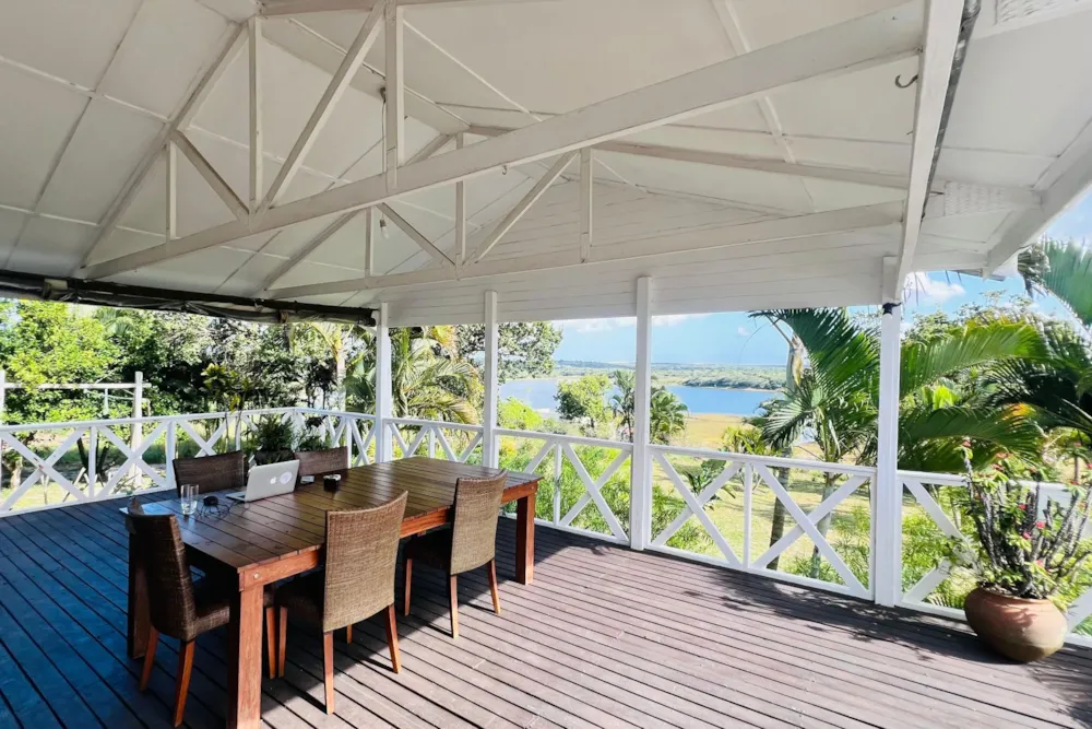 Lakefront villa for sale in Bilene, Mozambique - 3MQ1719757 Lakefront villa for sale in Bilene, Mozambique - 3MQ1719757