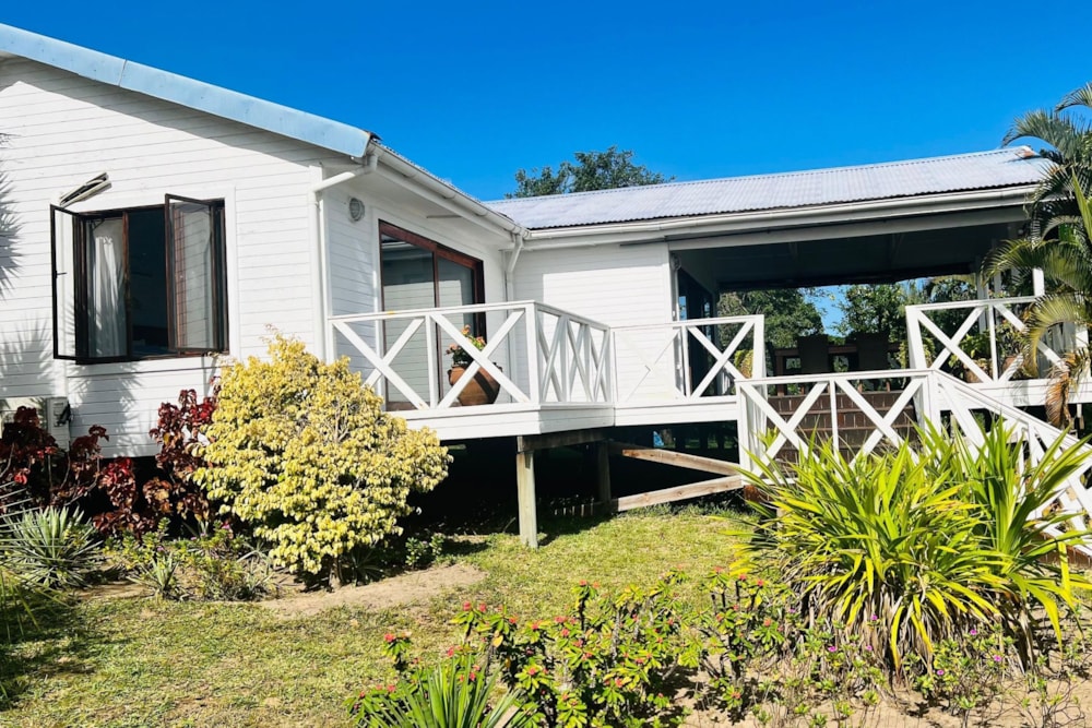 Bungalow for sale in Bilene, Mozambique - 3MQ1719757 Bungalow for sale in Bilene, Mozambique - 3MQ1719757