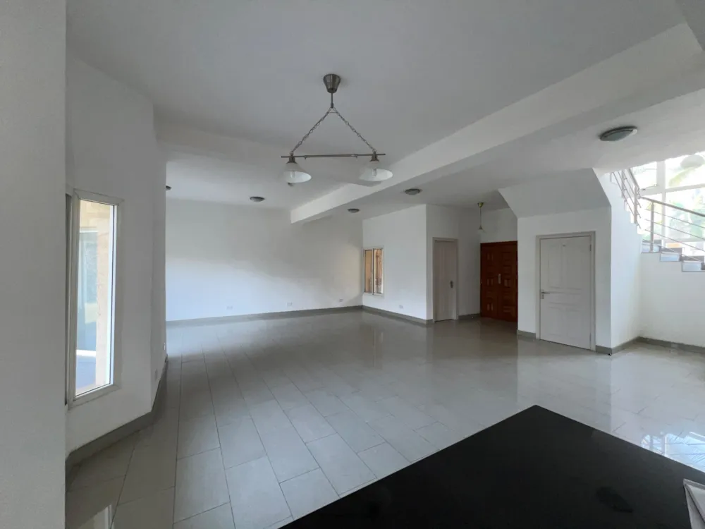Commercial office to rent in Roma, Zambia - 3ZA1719801 Commercial office to rent in Roma, Zambia - 3ZA1719801