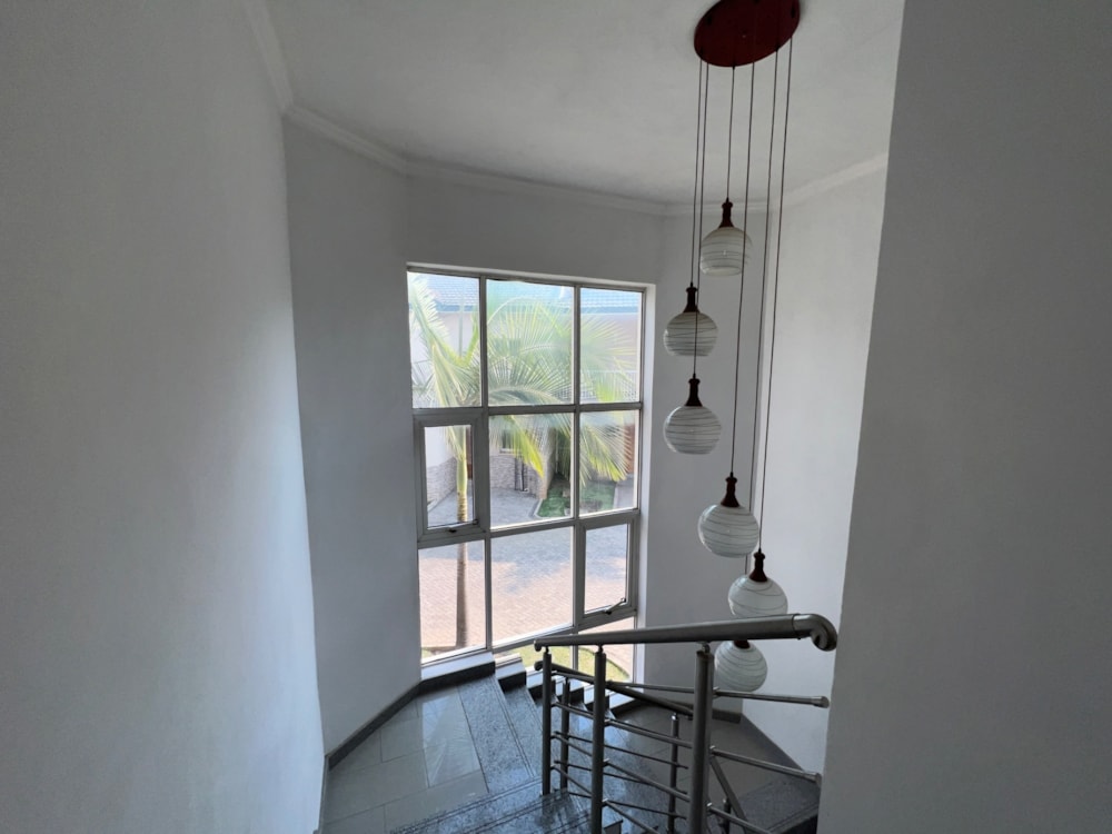 Commercial office to rent in Roma, Zambia - 3ZA1719801 Commercial office to rent in Roma, Zambia - 3ZA1719801