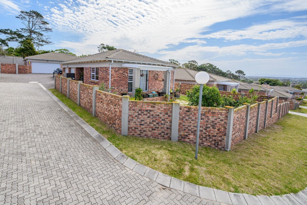 Townhouse for sale in Lorraine - 1PLZ1719809 Townhouse for sale in Lorraine - 1PLZ1719809