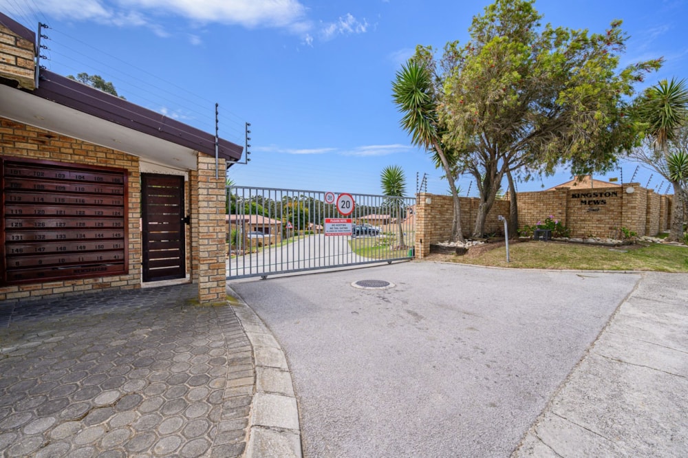 Townhouse for sale in Glenroy Park - 1PLZ1719810