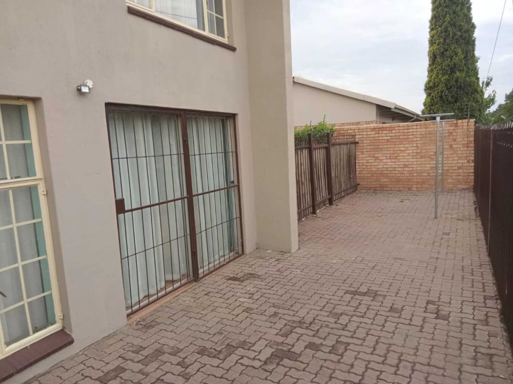 Apartment for sale in Middelburg South (Mpumalanga South)  - 1MD1719963